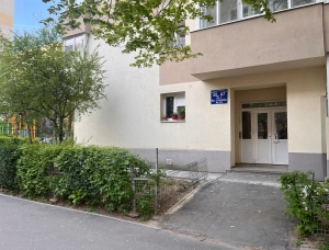Oportunitate Investiție: Ap. 4 Camere, Parter Stradal, Deschidere pe 3 Laturi|en|Inve