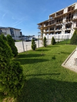 Vand apartament cu curte|en|Apartment for sale with yard|/enhu|Lakás eladó udva