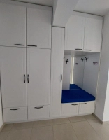 Vand apartament cu curte|en|Apartment for sale with yard|/enhu|Lakás eladó udva