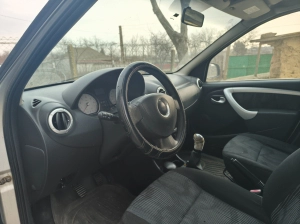 Dacia Logan 1.6 Benzină, 151.000 km, jante + set ți vară incluse|en|mania|/en