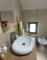 Casă nouă 2020, 4 dormitoare, teren mare 915 mp, complet utilată|en|The house for sal