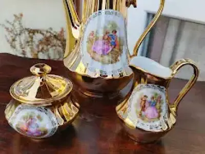 Serviciu de cafea din portelan