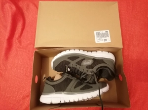 Skechers BURNS AGOURA Olive – Adidași bărbați verde oliv – comozi Memory Foam – mărimea 41 - p