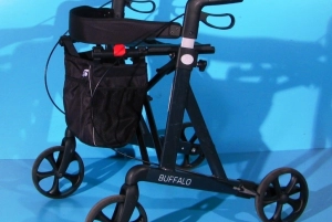 Cadru de mers cu roti din aluminiu