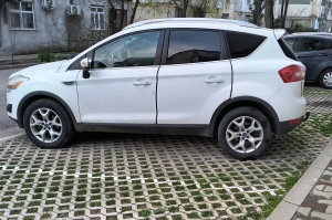 Vând Ford Kuga MK1 din 2012 ,140CP. diesel |en|I am selling a Ford Kuga MK1 fm 2012