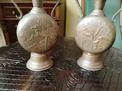 două amfore arabe din cupru