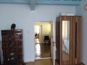 Casă la țară cu teren 8393 mp – 2 camere, Sălaj (Meseșenii de Sus)|en|Country house w