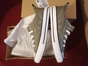 TENESI CONVERSE COPII MARIMEA 34 - 35 - BAIAT FATA UNISEX CHUCK TAYLOR all star malden - ORIGI