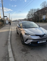 Vând Toyota C-HR Hybrid