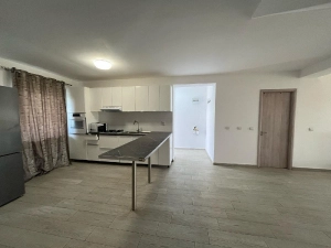 Casă P+2E+Mansardă în Domnești, 180 mp, teren 400 mp – ideală pentru familie|en|House