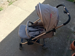 Cărucior de copii|en|Baby stller|/enhu|Babakocsi|/hude|Kinderwagen|/de