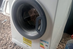 Vand mașină de spalat