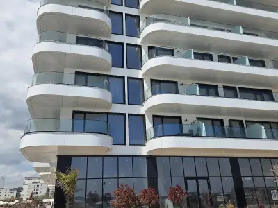 Cesiune Studio cu parcare Resort 5 * prima linie la mare Mamai nord 