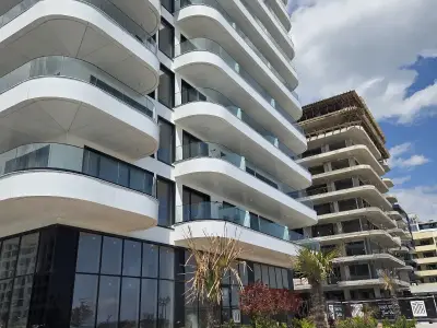Cesiune Studio cu parcare Resort 5 * prima linie la mare Mamai nord 