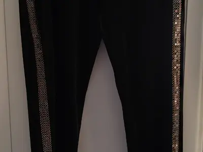 Pantaloni Roberto Cavalli XL – catifea cu paiete aurii, eleganți