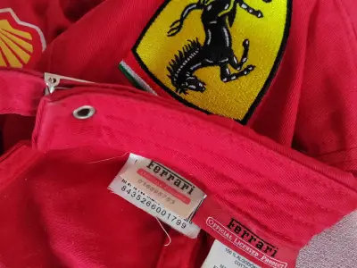 Șapcă Ferrari originală – mărime universală, stil sport