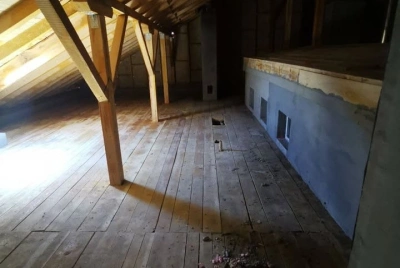 Apartament 3 camere în bloc izolat – Sighet