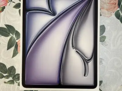Apple iPad Air 13” M3, 256GB Wi-Fi + Apple Pencil Pro – Impecabile