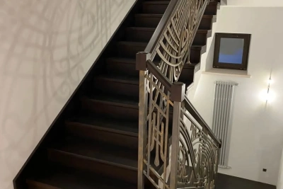 Porți și garduri din fier forjat – modele premium | Execuție la comandă